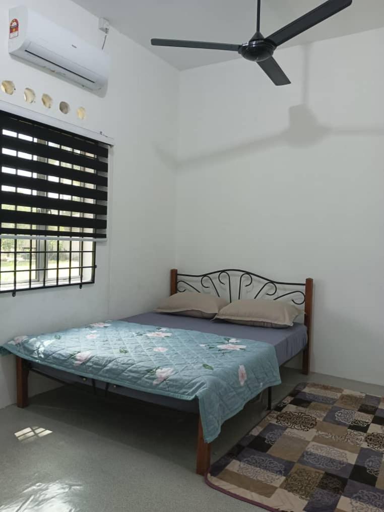 Homestay Lembah Tambunan Kampong Nail Exterior photo